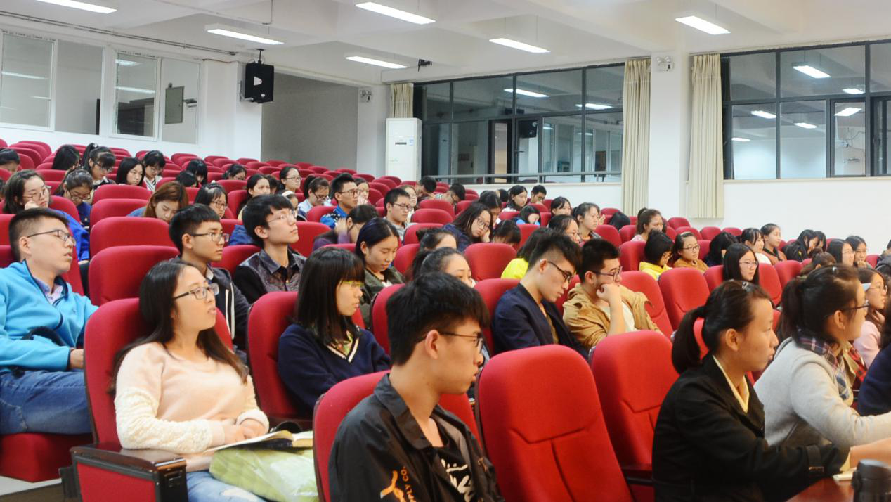 开元网页版团委学生会2016级干事新闻培训大会顺利举行